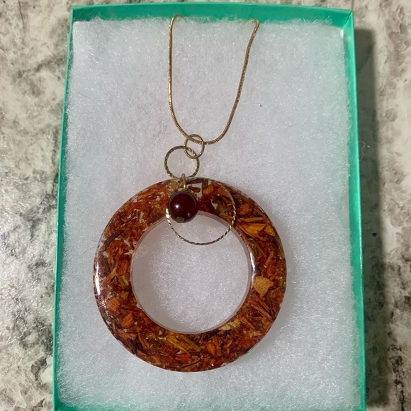 Floral Fantasy Bundle Tiger Lily Necklace Resin Dangle Earrings Headband Orange - Picture 3 of 6